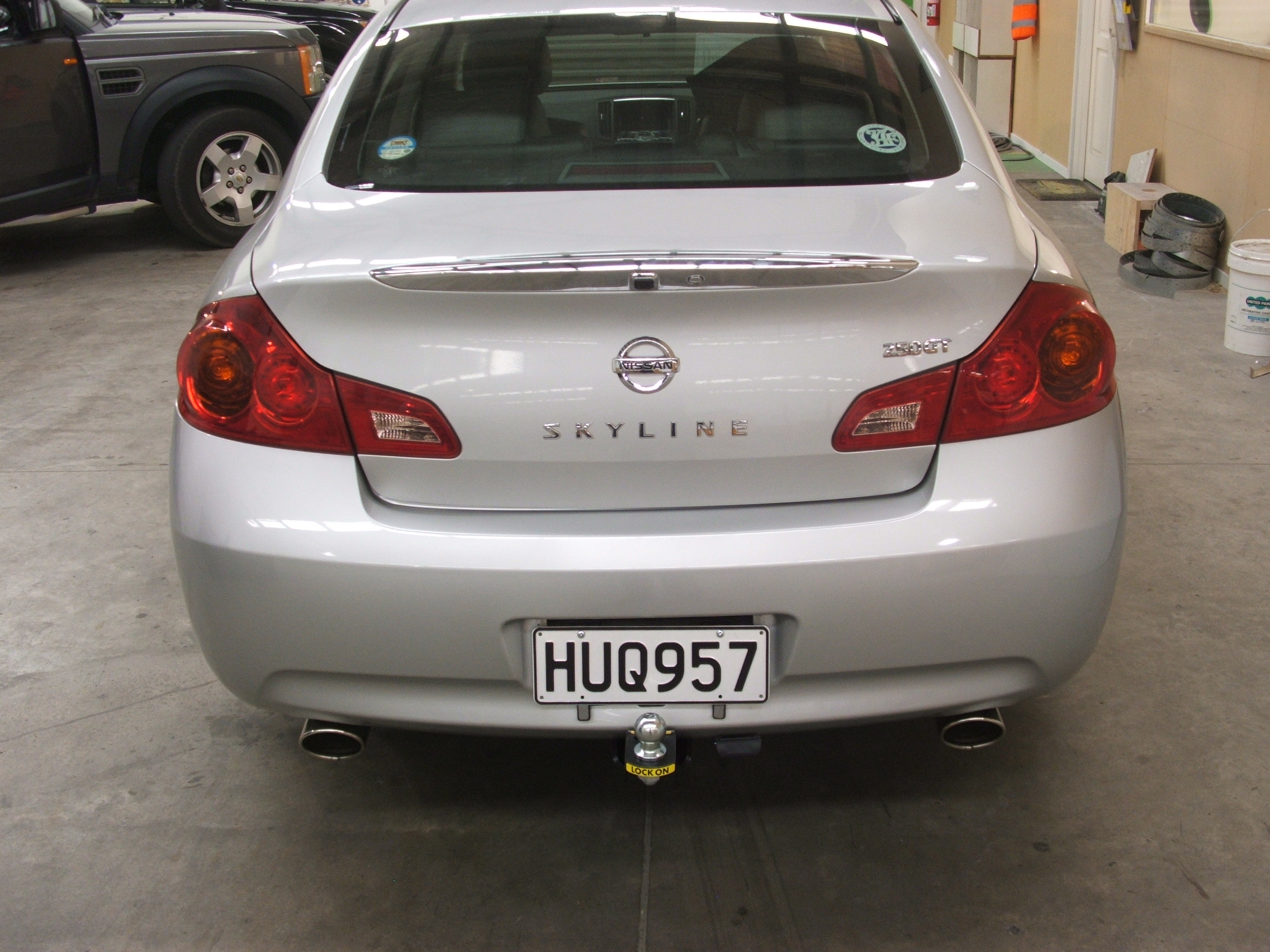 NISSAN SKYLINE